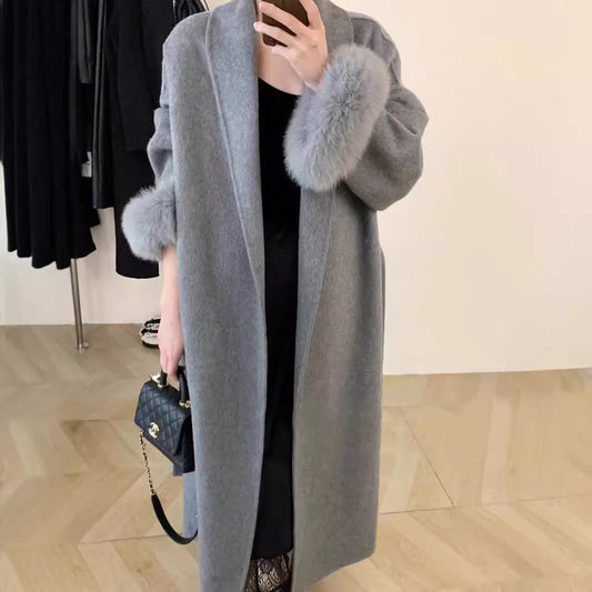 Luxurious Wool & Cashmere Coat – Timeless Elegance