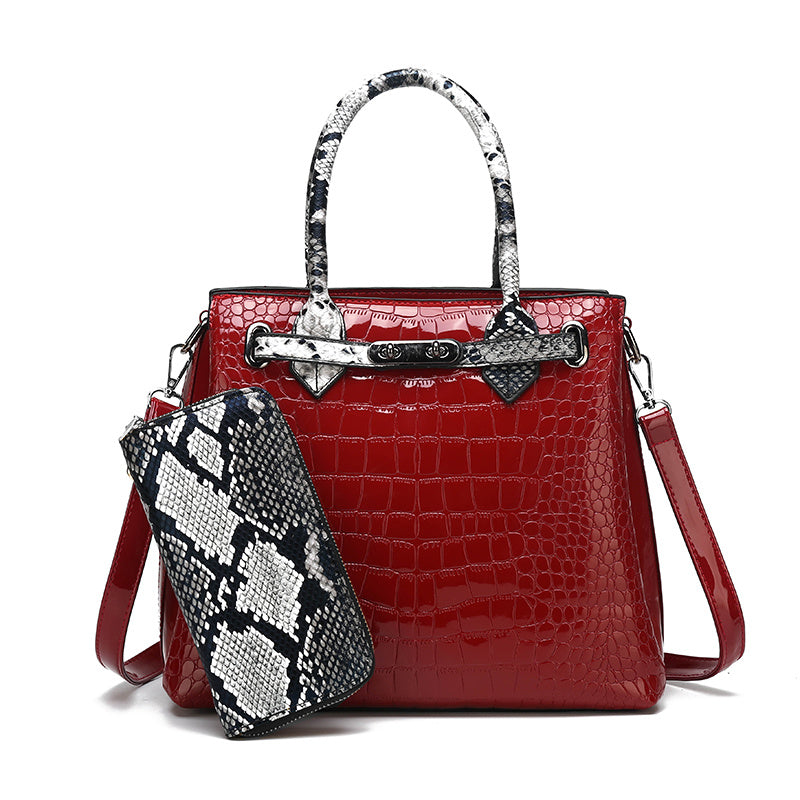 Elegant Croc-Pattern Bag – A Touch of Luxury!