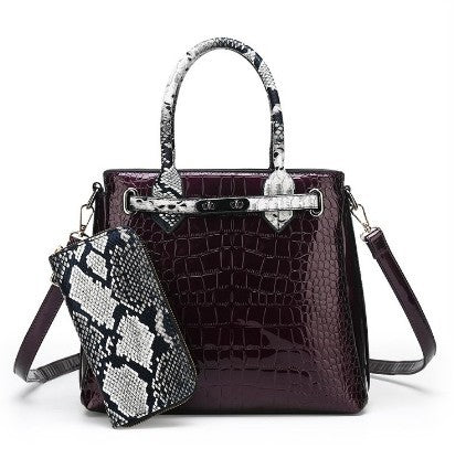 Elegant Croc-Pattern Bag – A Touch of Luxury!