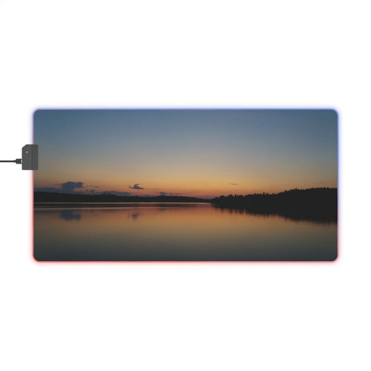 Golden Horizon - LED gaming Mouse Pad