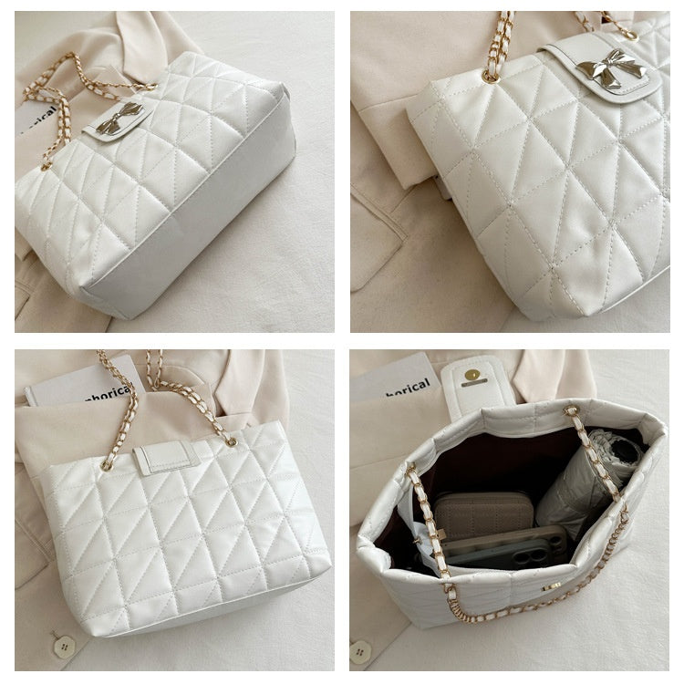 Elegant Shoulder Bag – Diamond Quilted Design & Chic Chain Strap!