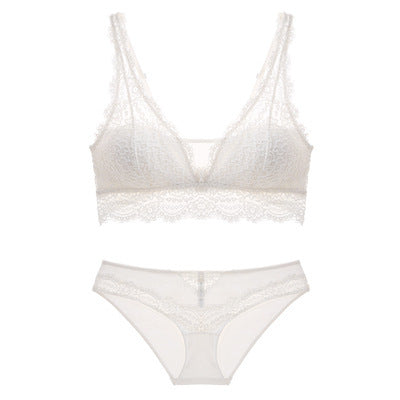 Light & Natural Lace Bra – Comfort Without Underwires