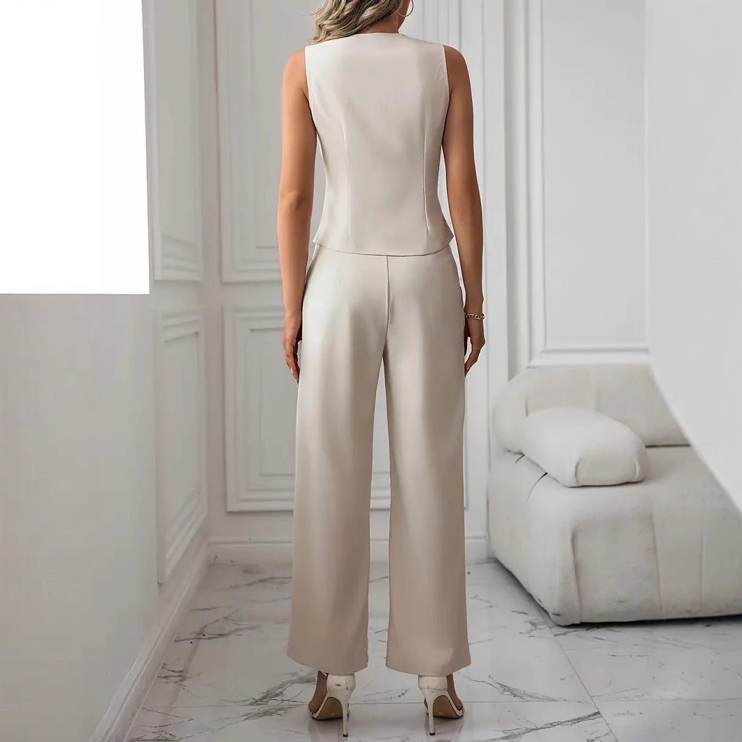 Milky White Pantsuit - Elegance and comfort in one!