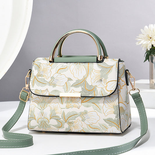 Floral Elegance Handbag – Chic & Versatile