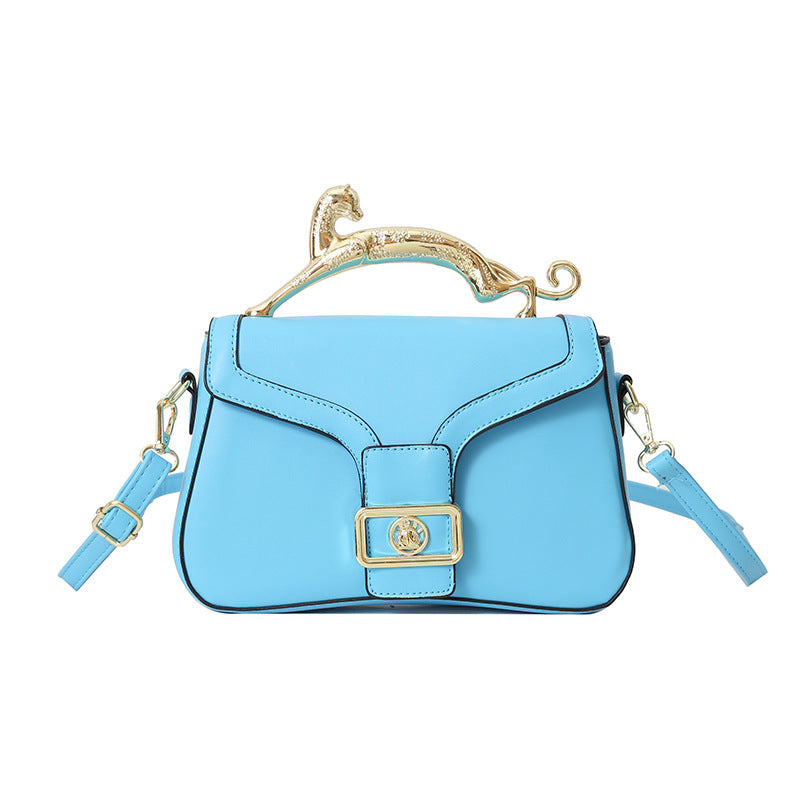 Elegance and practicality in one bag!