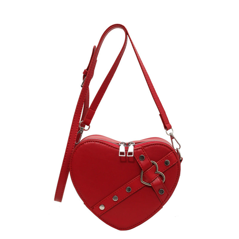 Heart-Shaped Shoulder Bag – Bold, Stylish & Unique!