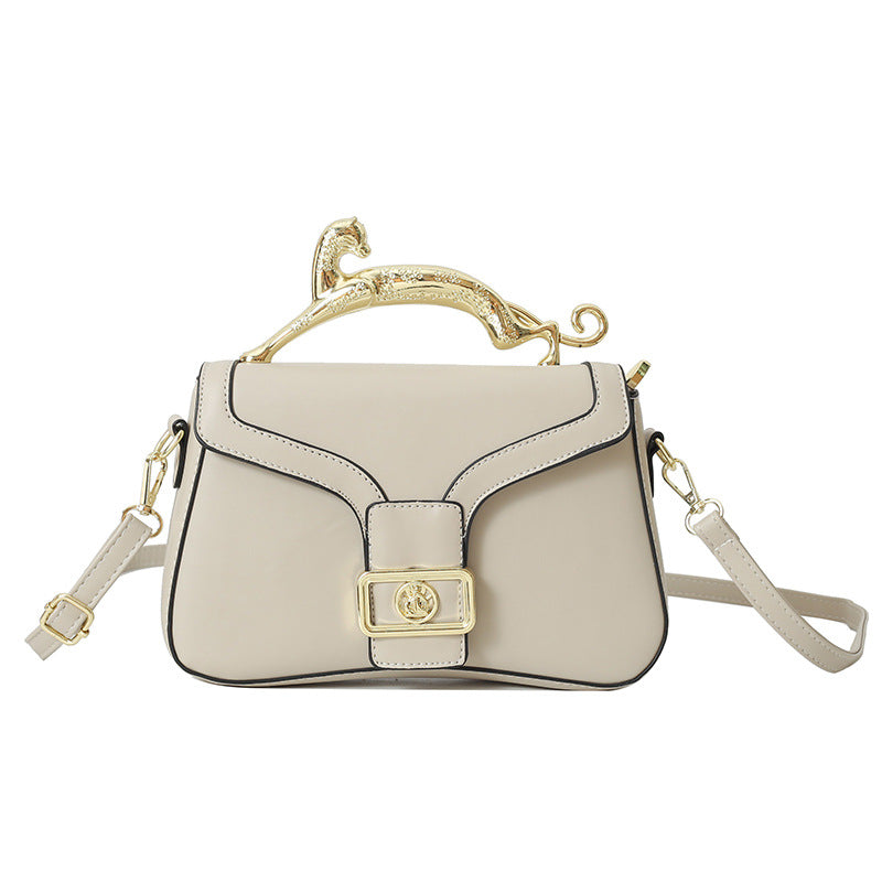 Elegance and practicality in one bag!